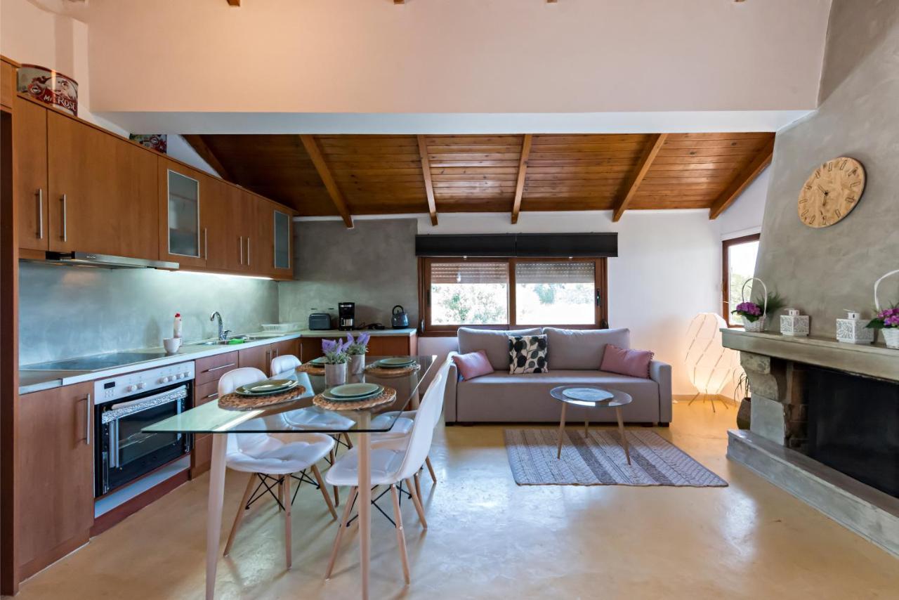 Ferienwohnung Seaside Heaven - Sunset Views Close To The Beach Kalamata Exterior foto