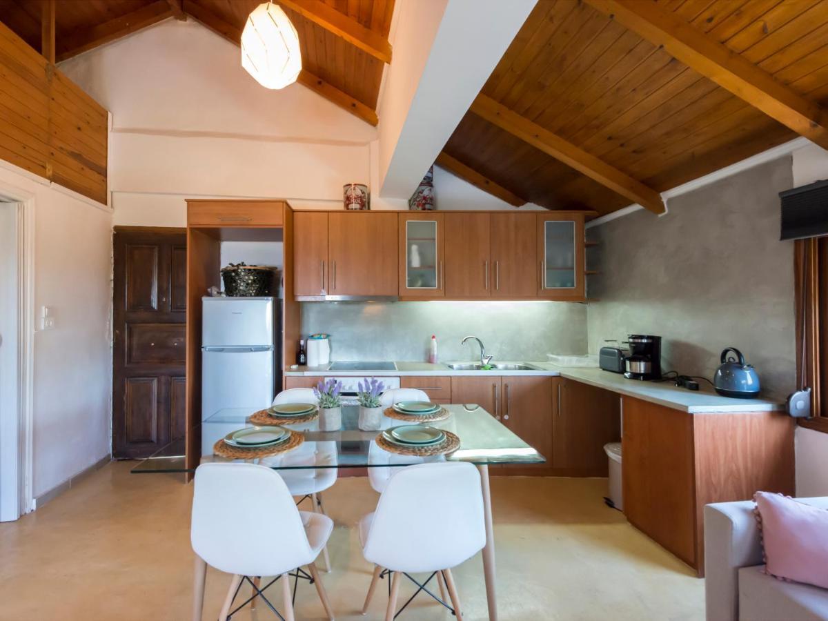 Ferienwohnung Seaside Heaven - Sunset Views Close To The Beach Kalamata Exterior foto